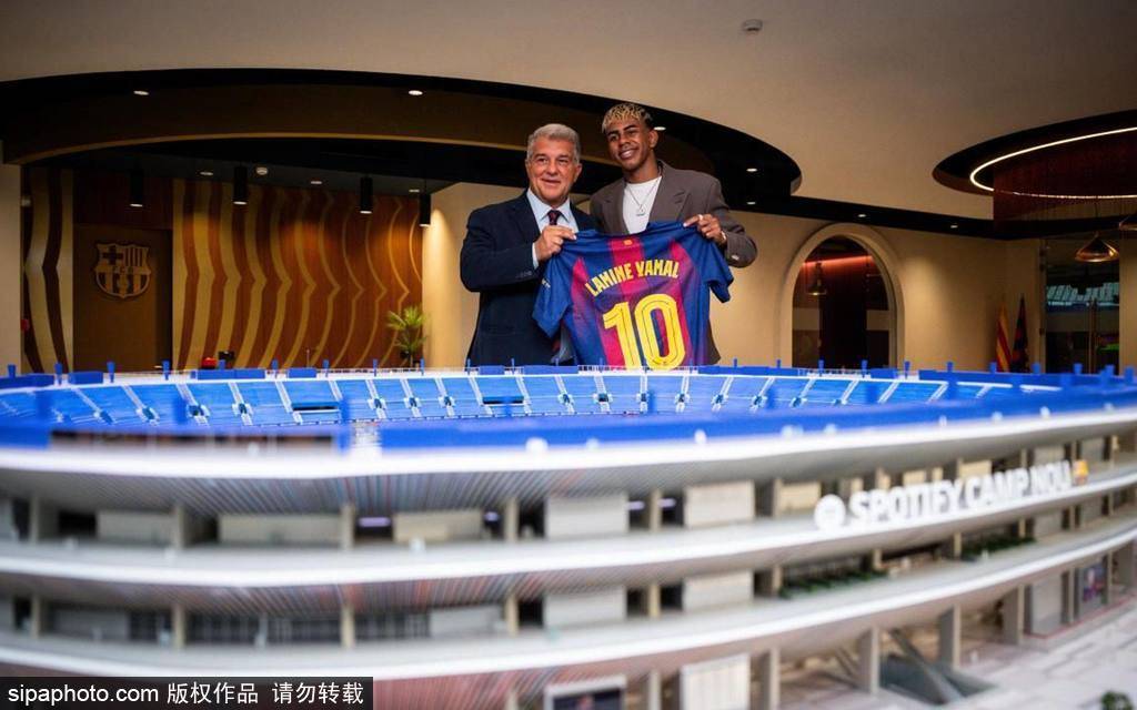 贝蒂斯等球, 个人的运动, 他们相信 贝蒂斯等球, 个人的运动, 他们相信