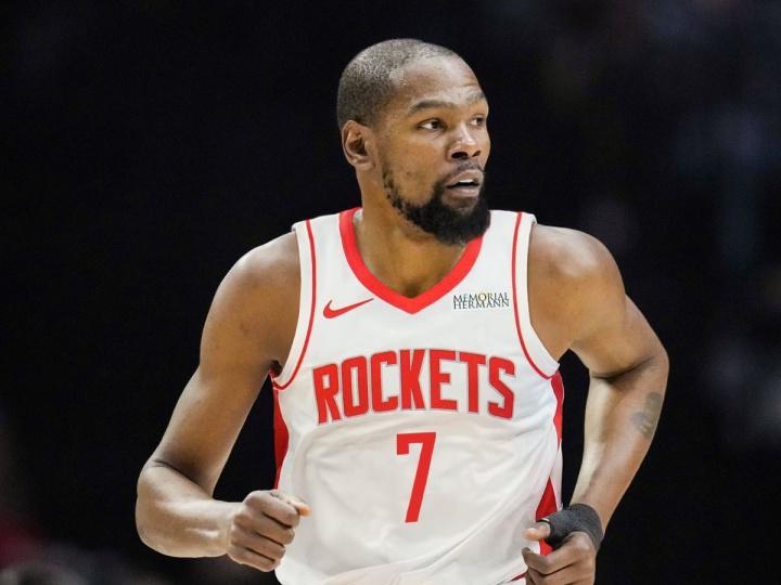 因为球队想, 一土豪线依 因为球队想, 一土豪线依