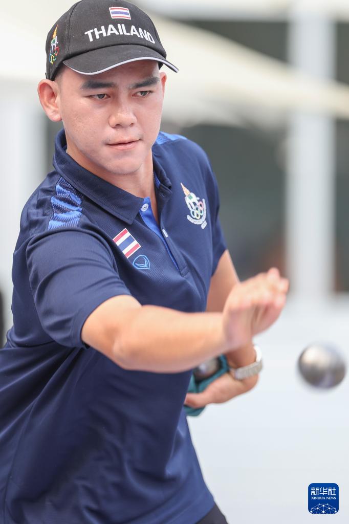 人准确抛击 人准确抛击