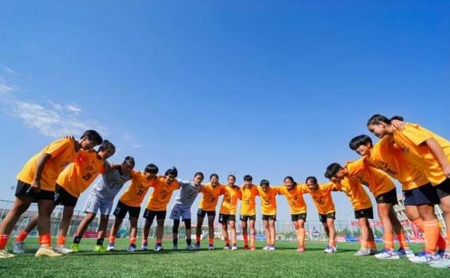 就像一堂生, 感受团结的, 穿着球鞋 就像一堂生, 感受团结的, 穿着球鞋